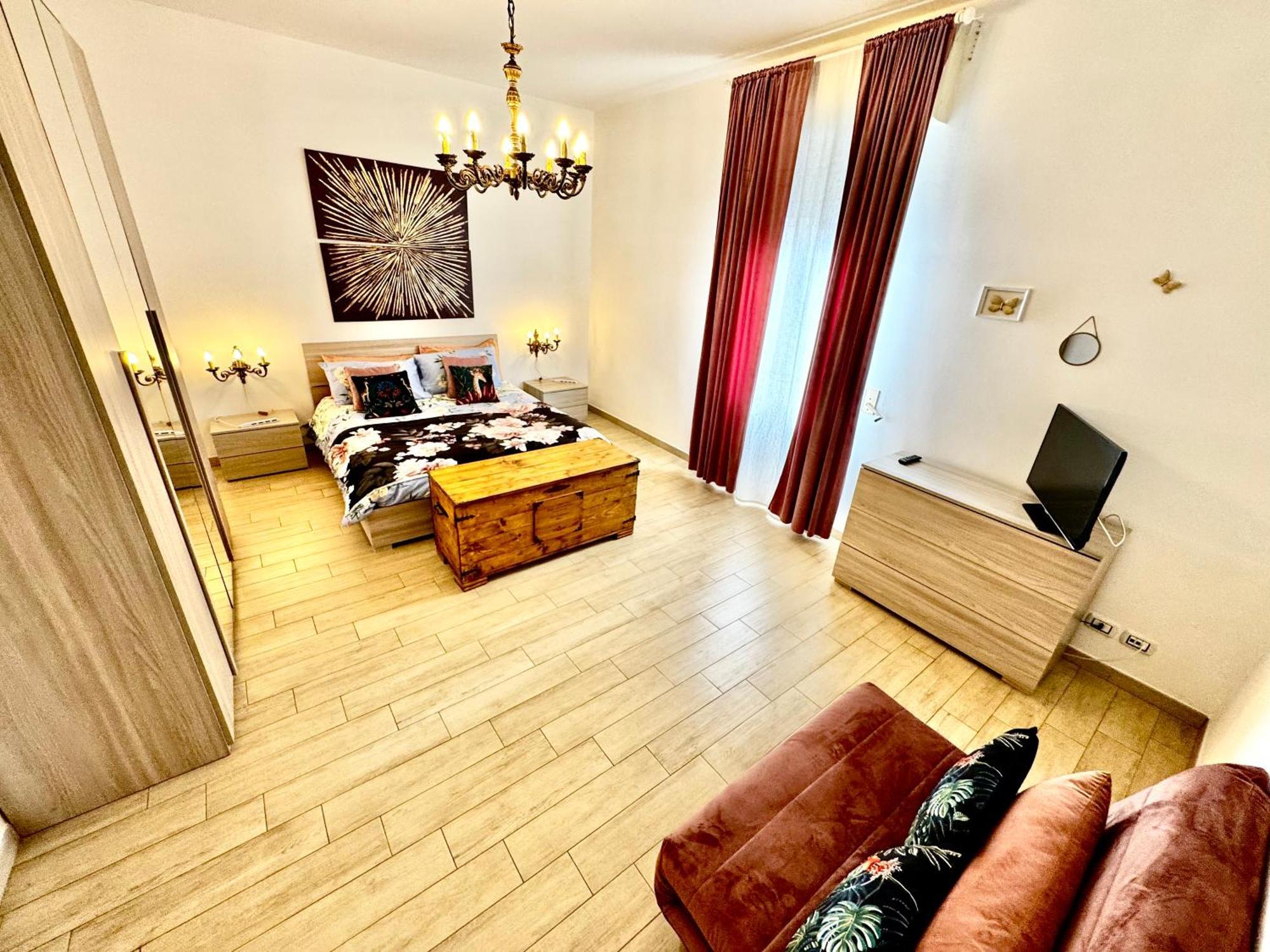 דירות נאפולי La Casa Di Sarah Aspetta Voi מראה חיצוני תמונה