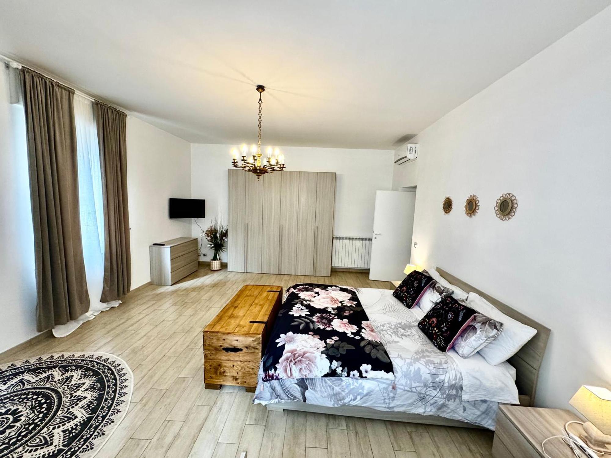 דירות נאפולי La Casa Di Sarah Aspetta Voi מראה חיצוני תמונה